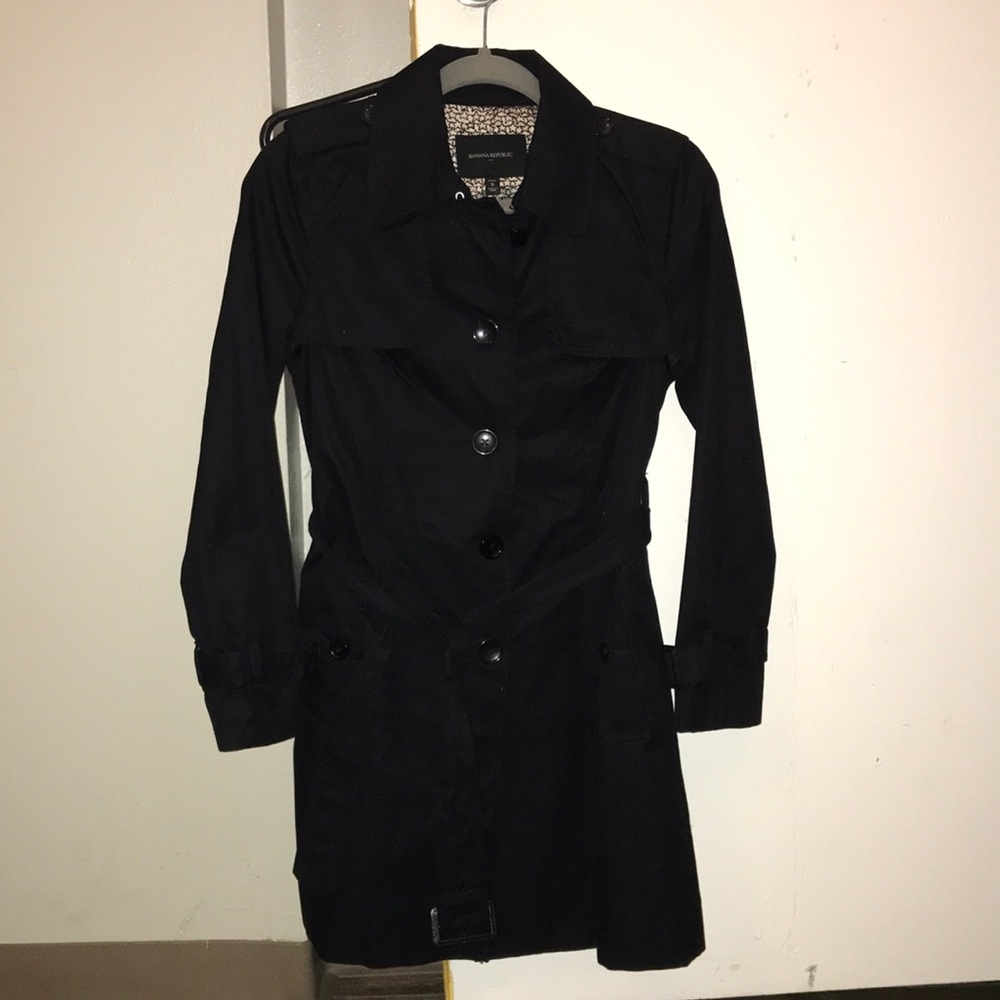 Banana Republic Trench coat. Used once.